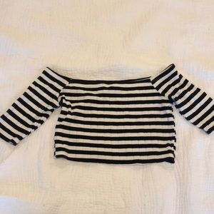 Do the shoulder crop top